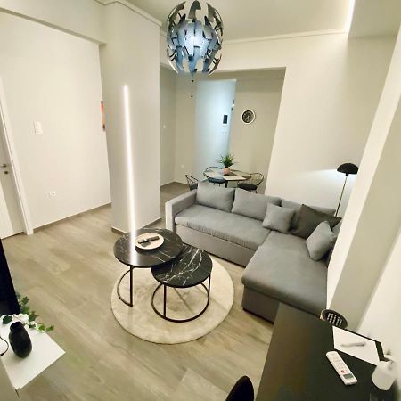 Central Grey Quiet Apartment Szaloniki Kültér fotó