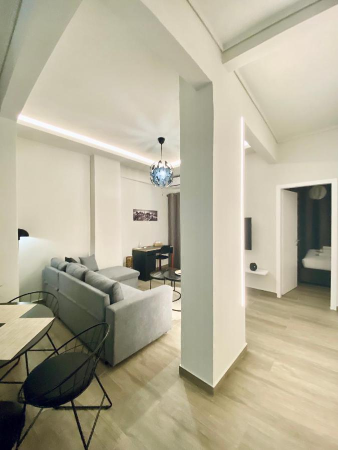 Central Grey Quiet Apartment Szaloniki Kültér fotó