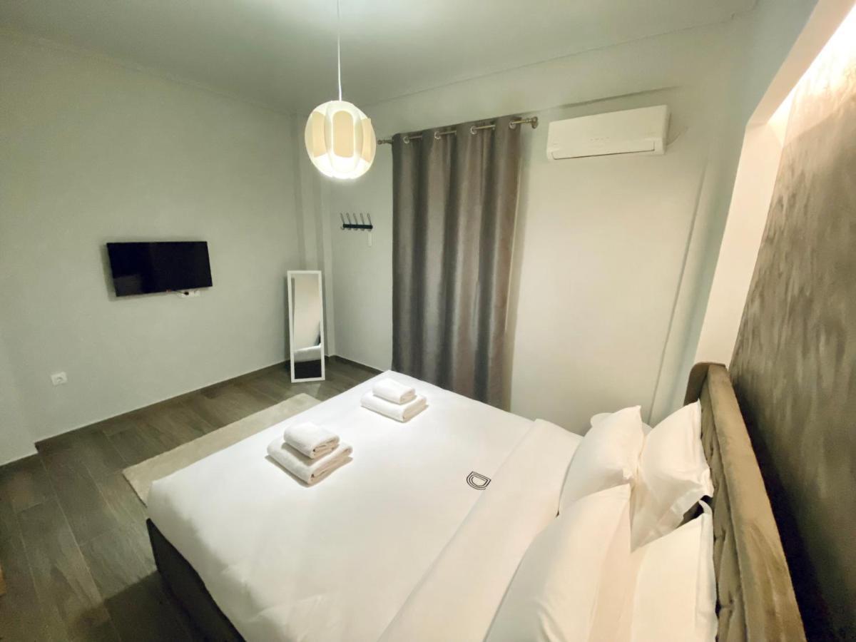 Central Grey Quiet Apartment Szaloniki Kültér fotó